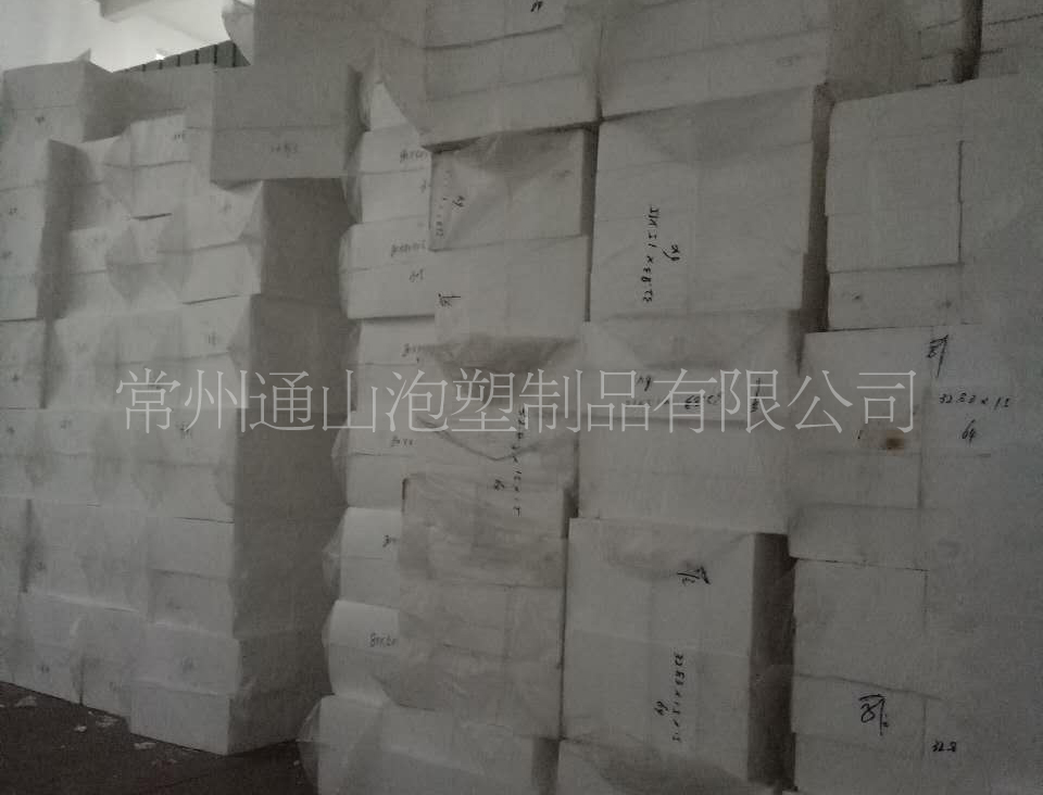 泡沫廠家告訴你泡沫保溫的優勢